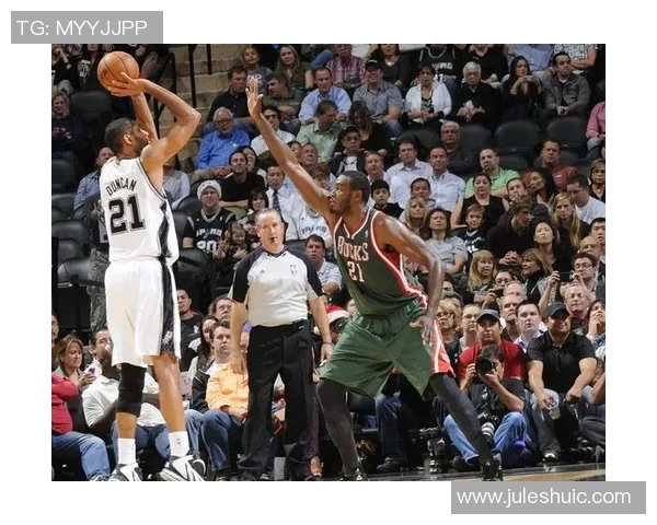 芝加哥公牛与洛杉矶快船的精彩对决回顾与分析